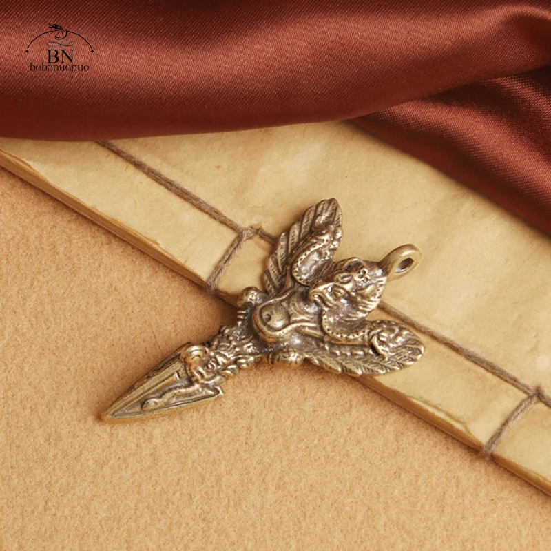 Copper Buddhism Vajra Pestle Key Chain Pendants Jewelry Vintage Car Keychain Lanyard Hanging Trinket Home Hanging Decorations