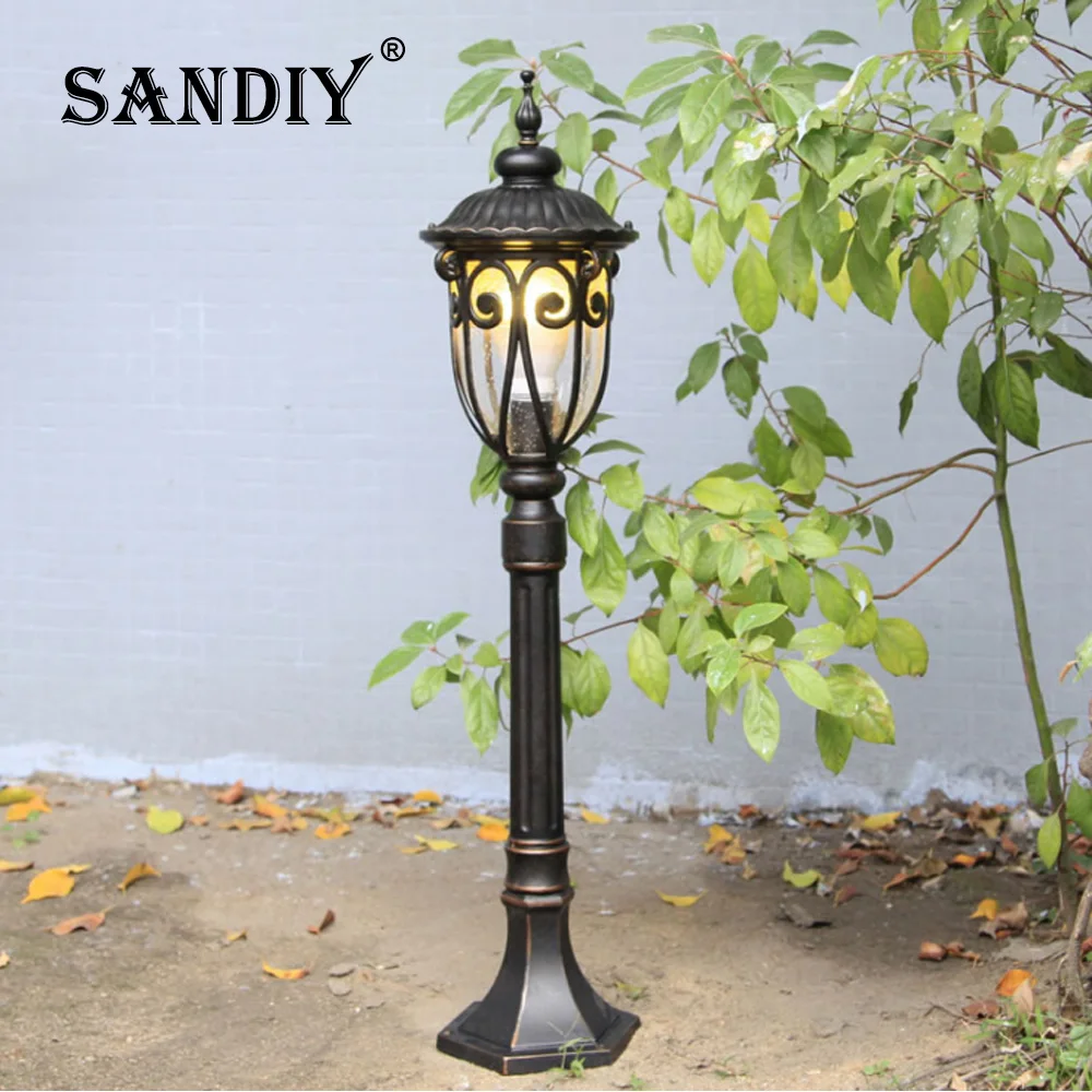 Upright lights Outdoor Pillar Lamp European Door Post Lamp Waterproof Exterior Garden Yard Pillar Lighting AC110V 220V Max 100W