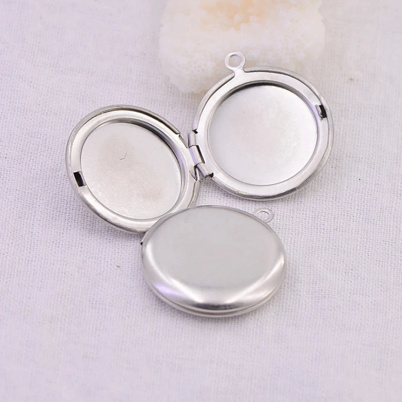 5pcs/lot Carved Designs Round Photo Frame Pendant Stainless Steel Charms Locket Necklaces Women Men Fashion Memorial Jewelry