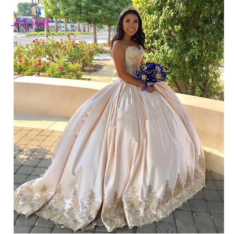 Luxury Gold Lace Sweet 16 Quinceanera Dresses 2022 Ball Gown Crystals Plus Size Satin Masquerade Vestidos 15 Anos Prom Dress