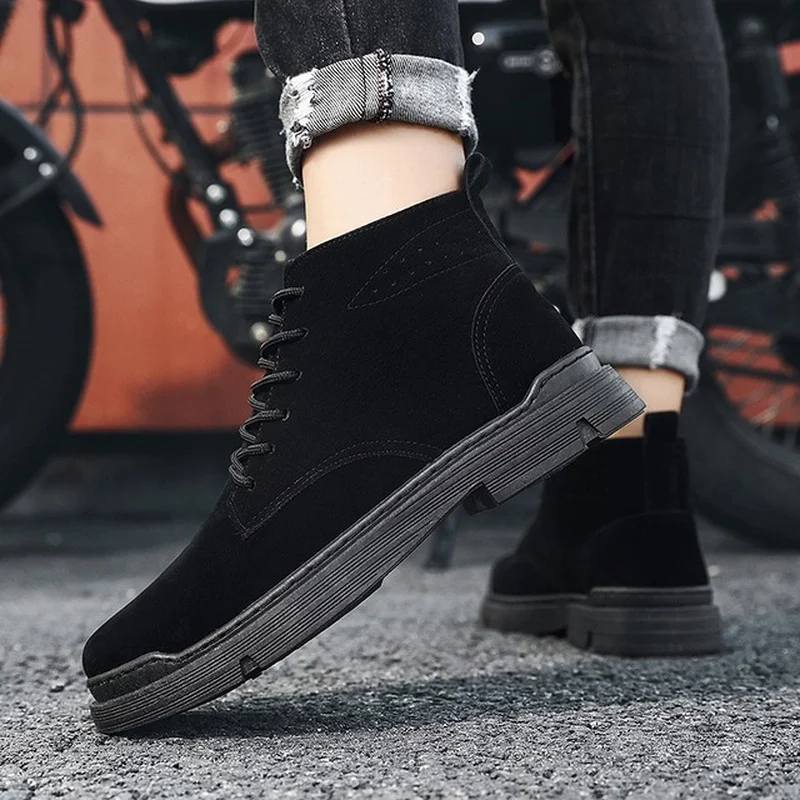 New Autumn and Winter Work Boots Men\'s British Tactical Ankle Boots Fashion High Top Men\'s Shoes 2021 New Sapatos Para Hombre
