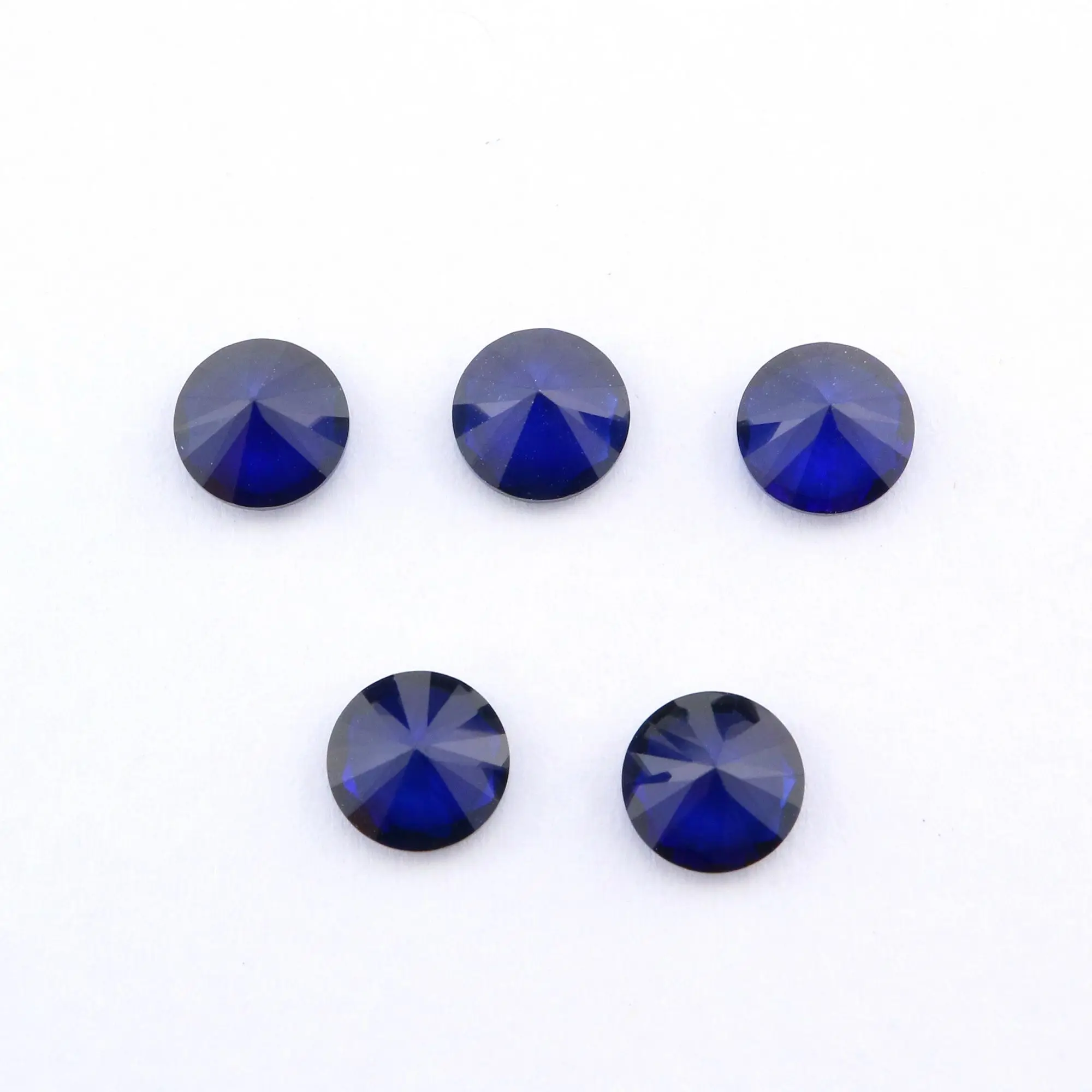 1Pcs Labor Erstellt Runde Saphir September Birthstone Blau Faceted Lose Edelstein DIY Schmuck Liefert 4110167