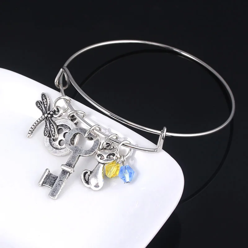 Horror Coraline Bracelet Dragonfly Button Key Crystal Charms Bangles Bracelets for Women Girls Souvenir Jewelry