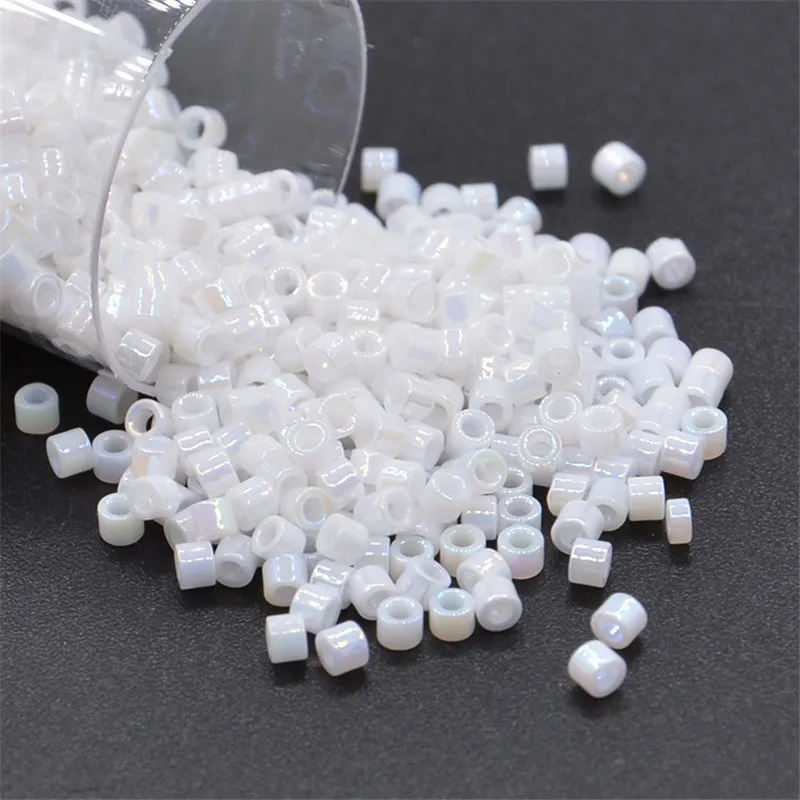10g/Röhre 1,6mm Imitierte Delica-Perlen 2000 Stück Glanzglas-Saatperlen DIY-Perlen für Kinder-Schmuckherstellung – Detail 3