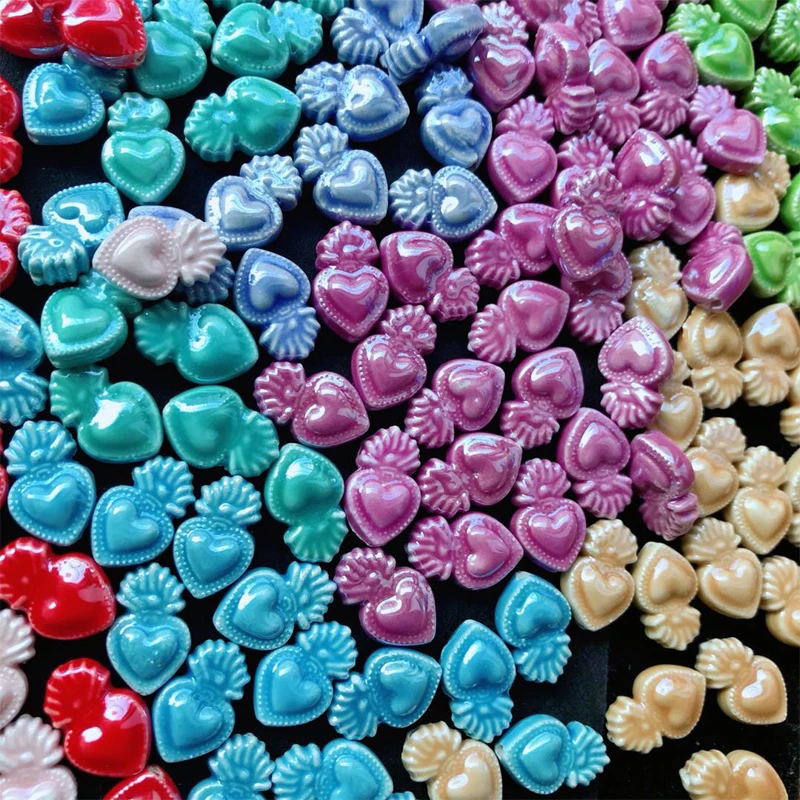 20pcs 10X16mm Small Torch Heart Shape Ceramic Beads DIY Charms Bead for Jewelry Making Bracelet Necklace Accessories Women Gifts