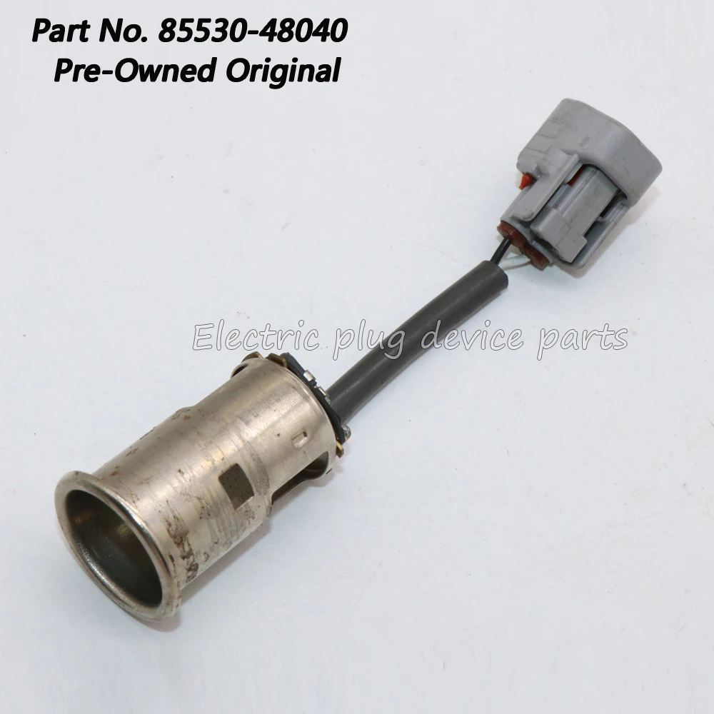 

OE# 85530-48040 Socket Assy Power Outlet Rear No.1 for Toyota Harrier Lexus RX330 RX350 RX400h 85530-0E030