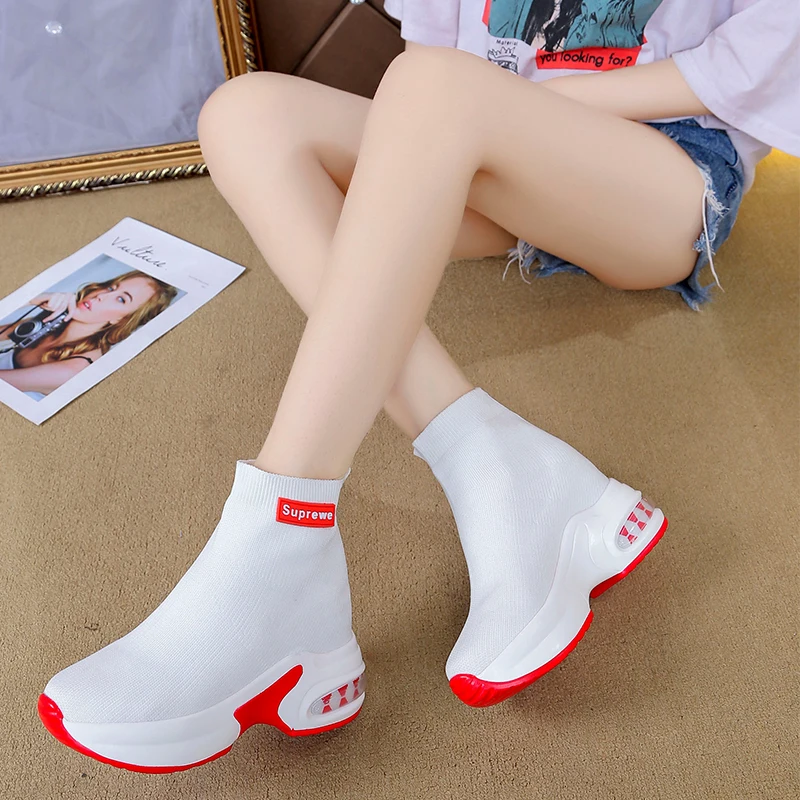 Spring socks shoes female inner height 2019 new summer sponge platform platform casual boots joker sports high top style shoes