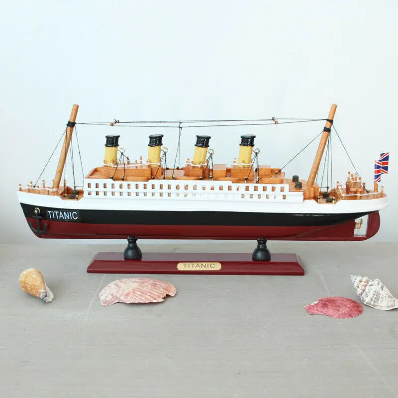 Miniatura de barco de madeira com titânio para decoração, barco final para sala de estar, barco com simulação de cruzeiro, acessórios de decoração