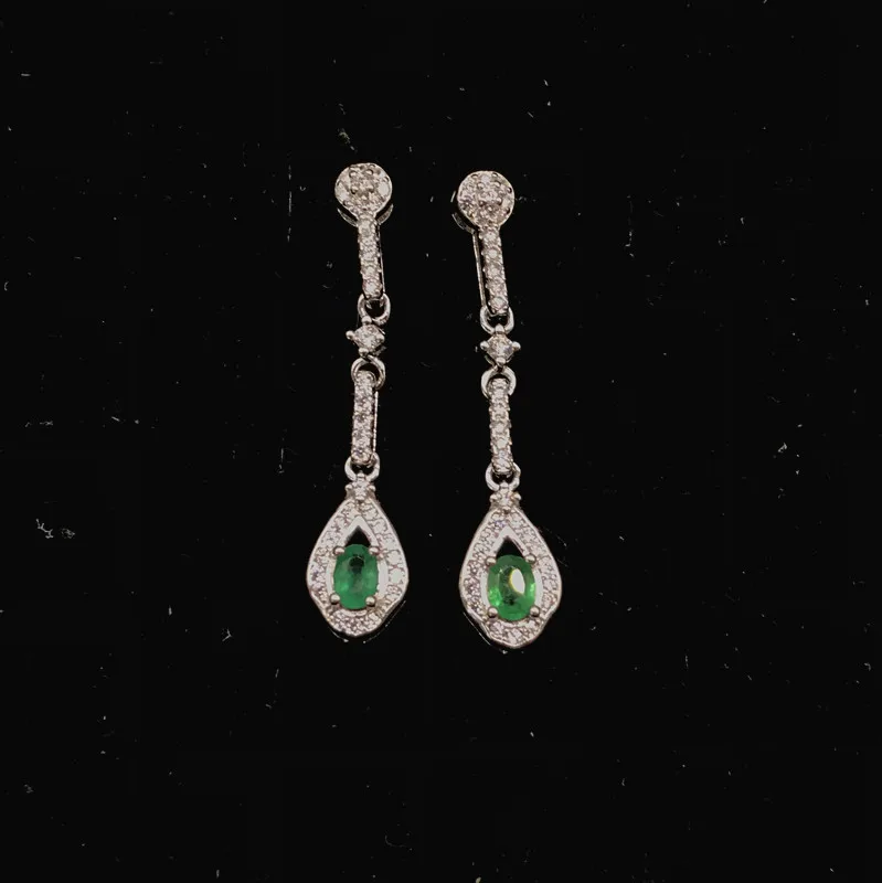 

Emerald stud earring Free shipping Origin natural emerald 925 sterling silver earrings gemstone