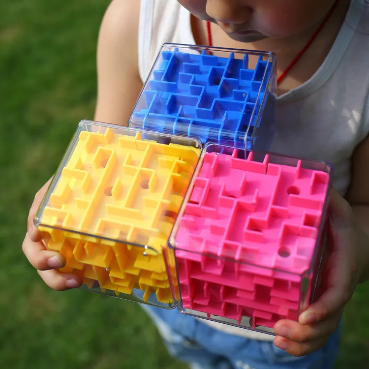 8x8x8cm Funny 3D Magic Cube Labyrinth Toy Children Puzzle Game Labyrinth Ball Toys Cube Maze Stall Hot Toys