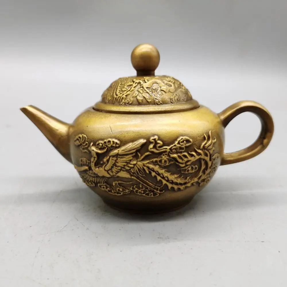 

China Qing Dynasty Old decoration brass copper Dragon and Phoenix statue pot Teapot metal handicraft wine pot