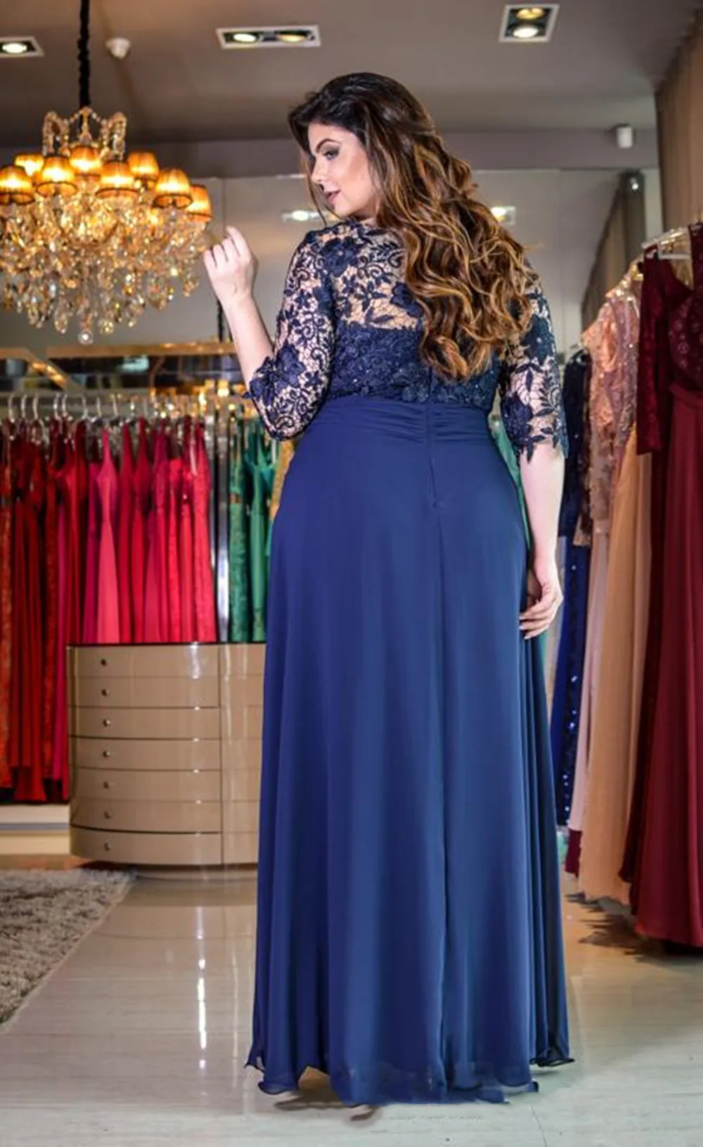 Vestidos de Noche de encaje azul oscuro, vestido de Noche de graduación con cuello transparente, Media manga, línea A, largo hasta el suelo, para fiesta