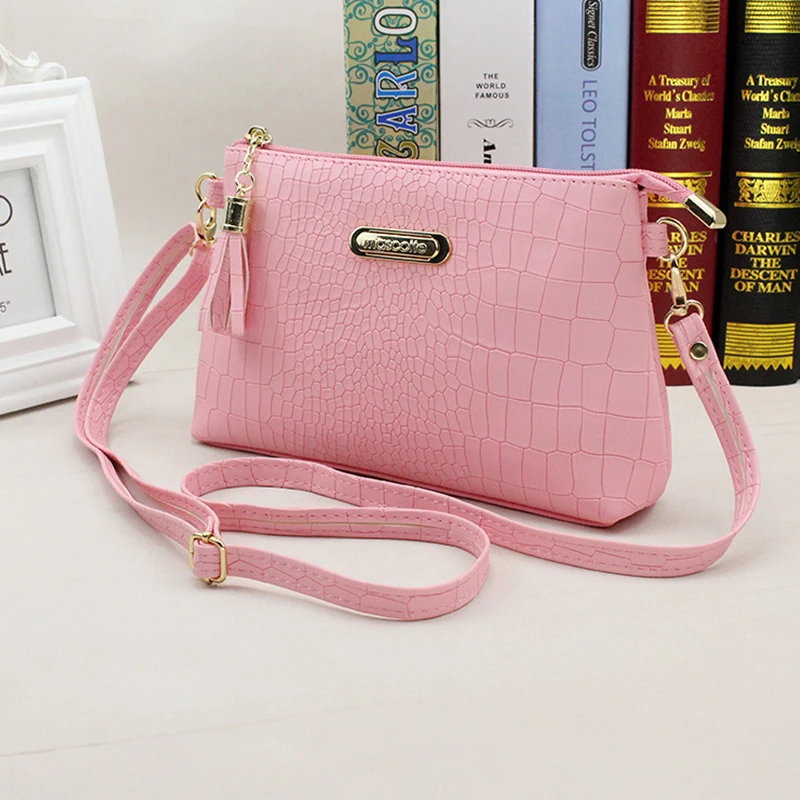 Luxury Tassel Crossbody Bag For Women PU Leather Crocodile Pattern Shoulder Bag 2020New Small Messenger Bag Lady Handbag bolso