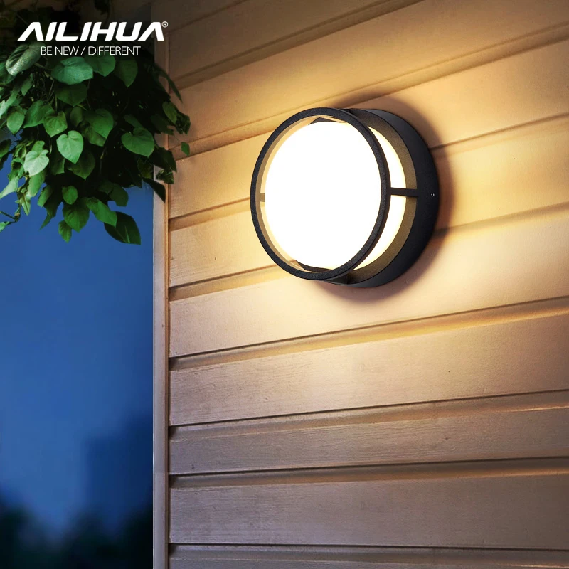 Modern waterproof wall lamp villa garden wall lamp simple personalized balcony stair lamp indoor and outdoor LED wall lamp