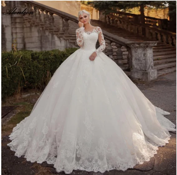 High End Emboridery Lace Wedding Dress 2025 O-Neck Full Sleeves Bridal Gown Chapel Train Muslim Dubai Customed Robe De Mariée