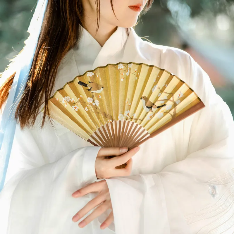 Chinese Classical Gold Paper Fan Portable Hanfu Bambou Folding Fans Bamboo Birthday Gift Ventilador Summer Abanicos Para Boda