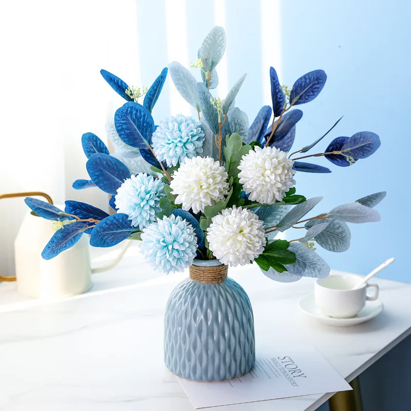 

Plastic Mixed Bouquet of Eucalyptus Flower, Chrysanthemum Ball, Family Wedding Decoration, Living Room Layout