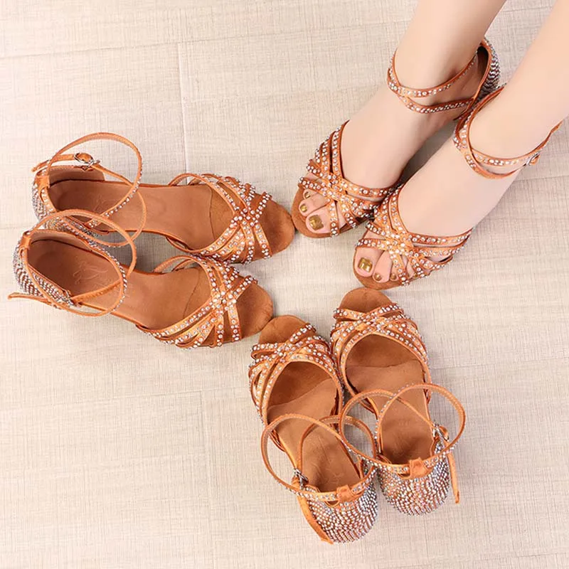 Sneakers Latin Dance Shoes Rhinestone Wedding Ballroom Shoes Woman Tango Sandals Satin Soft Shiny Women Shoes Dancing Modern