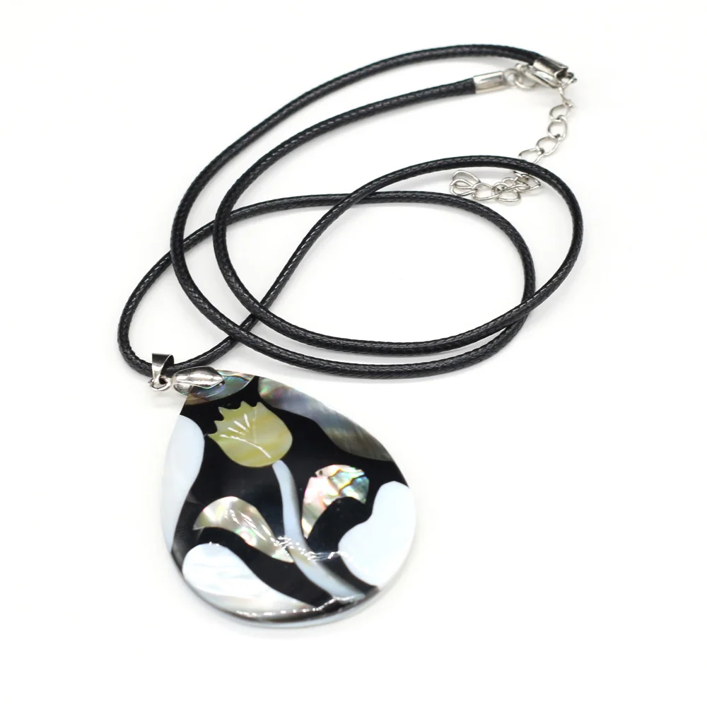 Natural Shell Necklace With Drop-Shaped Rose Flower Pendant Leather Cord 2MM Charms For Elegant Women Love Romantic Gift