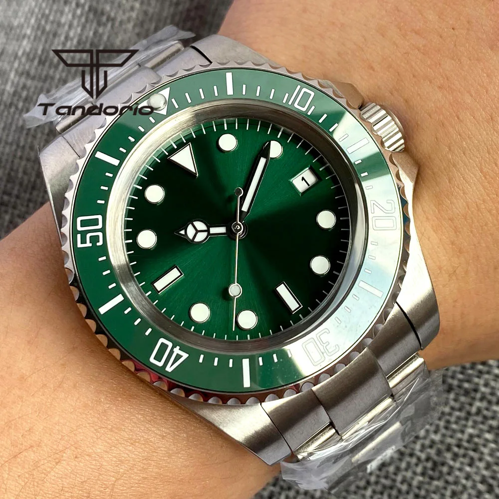 

43mm Green Sunburst Dial PT5000 NH35 Automatic Men Watch Mineral Glass Ceramic Bezel Bracelet Auto Date Screwdown Crown