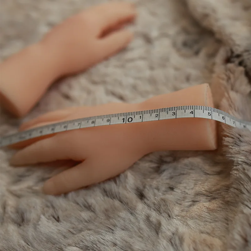 Lebensechte Hand Modell Kinder Kinder Nachahmung Hand Schießen Fotografie Requisiten Kleine Nette Gefälschte Hände Skizze TPE K01 ZISHINE – Detail 7