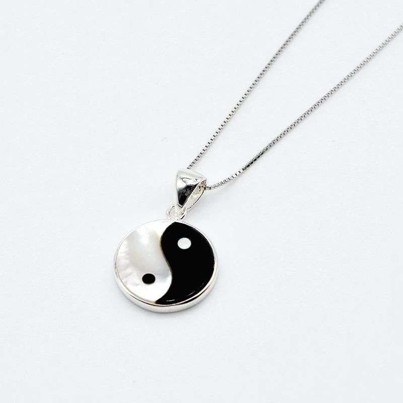 Yin Yang Silver Pendant Necklace Women\'s Silver Necklace Agate Shell Round Pendant Gift Choice for Girls