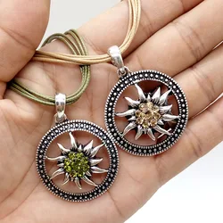 Fashion Round Vintage Sculptured Edelweiss Necklace for Women Pendant Traditional Rhinestone Rope Chain Choker Jewelry Wholesale