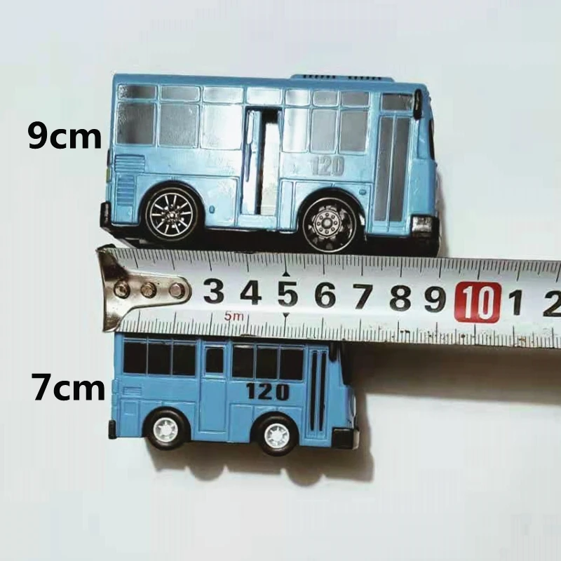 4 pçs/set Tayo o pequeno ônibus Coreano Amine oyuncak arába modelo de carro mini plástico puxar para trás ônibus tayo para crianças menino presente de Natal