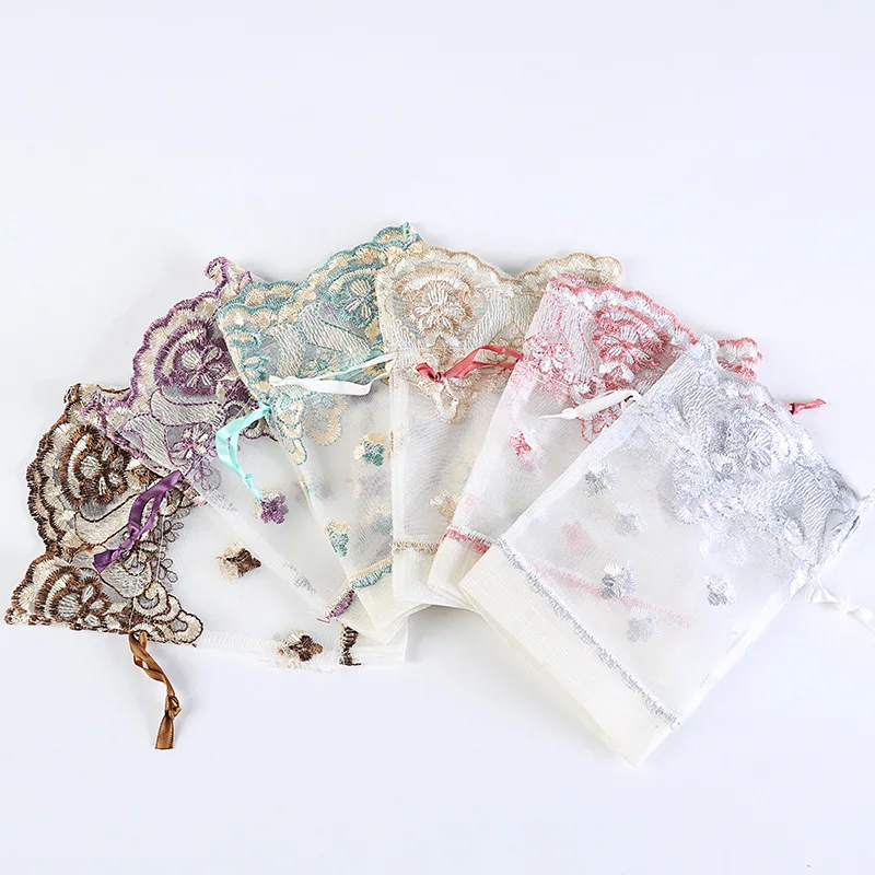 2020 Lace Drawstring Gift bag Jewlery Packing Pouch Bracelet Gift Pouch Dry Flower Aroma Perfume Pouch Can be Customized