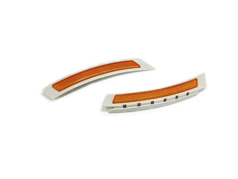 2PCS Amber Front Bumper Side Marker Light Reflector For BMW 5 Series E60 528i 528xi 535i 535xi 550i