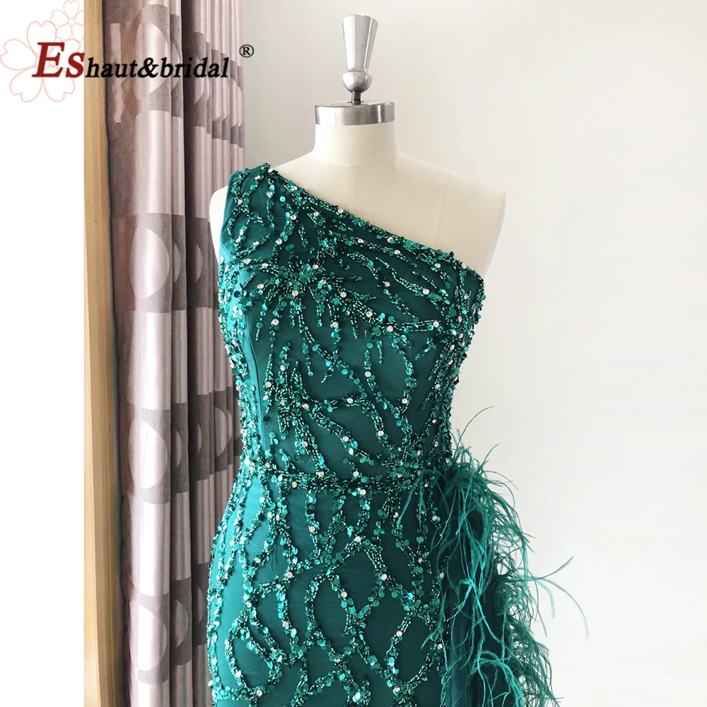 Vestidos de Noche verde de lujo con un hombro dividido para mujer, vestidos elegantes de sirena con cuentas y plumas para fiesta Formal de boda 2023