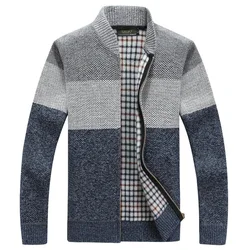 Men's Color Block Zip-Up Knit Cardigan Plaid Lined Stand Collar Sweater Jacket Fleece Lined Thick Knit Cardigan for Daily Wear