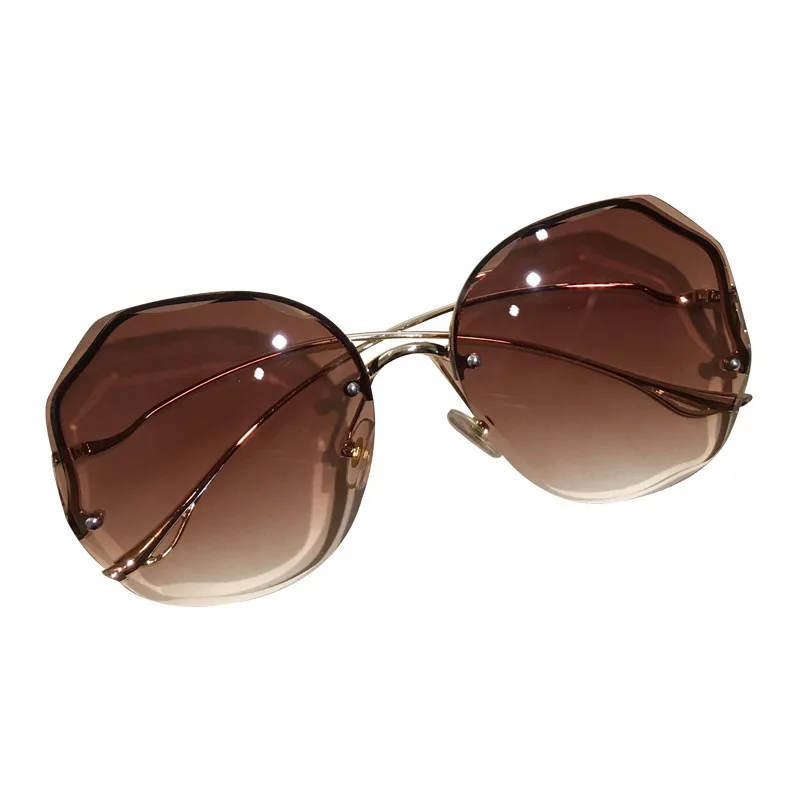 Mode Tee Farbverlauf Sonnenbrille Frauen Ozean Wasser geschnitten getrimmte Linse Metall gebogene Tempel Sonnenbrille weiblich uv400 – Detail 5