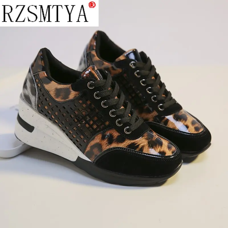 2021 Summer Hot Lady Shoes Women Sneakers Leopard Mesh Breath Women Running Female Shoes Outdoor Flat Platform Zapatos Mujer