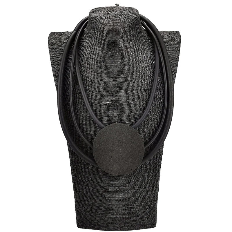 UKEBAY New Choker Necklaces Rubber Necklace Women Round Pendant Necklaces Gothic Sweater Chains Ethnic Jewelry Wholesale Collars