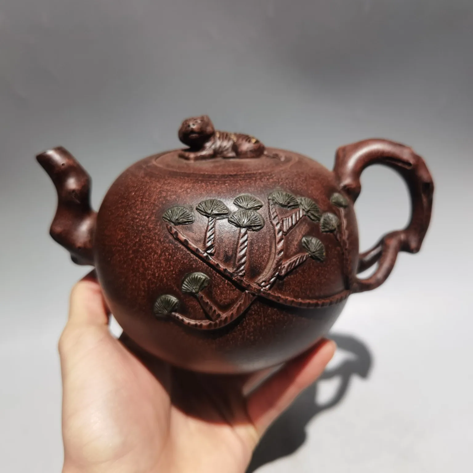 

7"Chinese Yixing Zisha Pottery Hand-Carved Tiger Pine needle pot kettle Purple mud Teapot Pot Tea Maker Office Ornaments