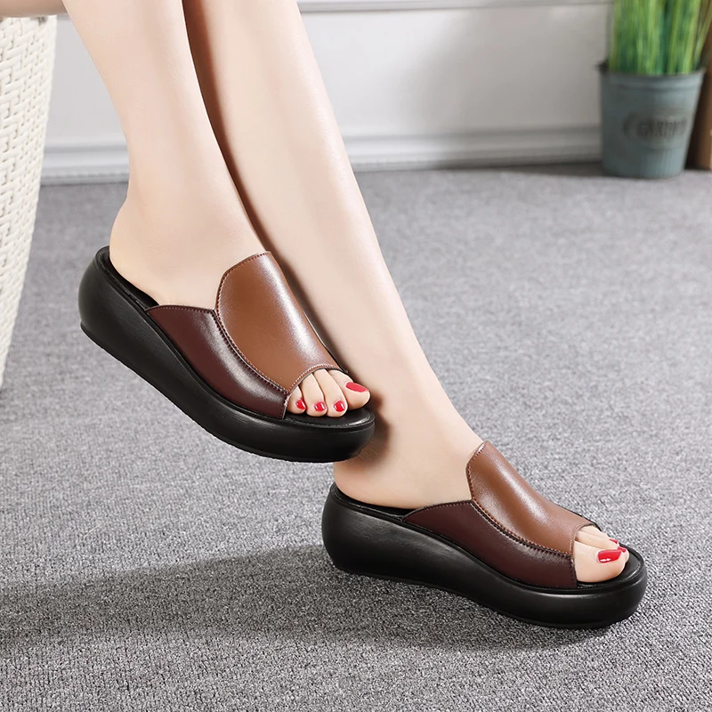 Wedged Sandals Women's Summer Shoes Genuine Leather Mother Slippers Ladies Mid-heel Platform Shoes