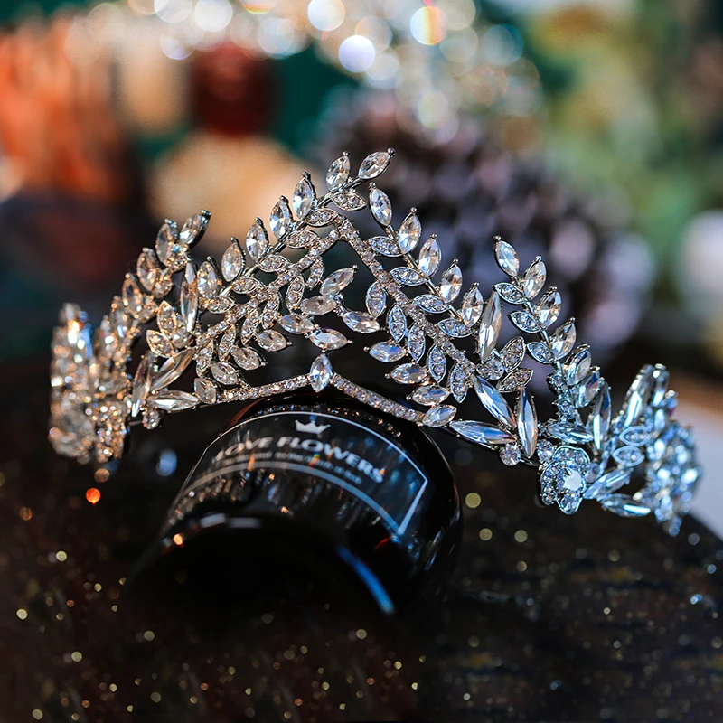 Luxury Crystal Leaf Wedding Crown For Bride Headpiece Baroque Tiara And Crown Fashion Princess Tiara Rhinestone Hair Accessories