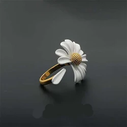 Korean Style Daisy Flower Elegant Opening Rings Women Adjustable Wedding Party Engagement Finger Rings Statement Jewelry Gift