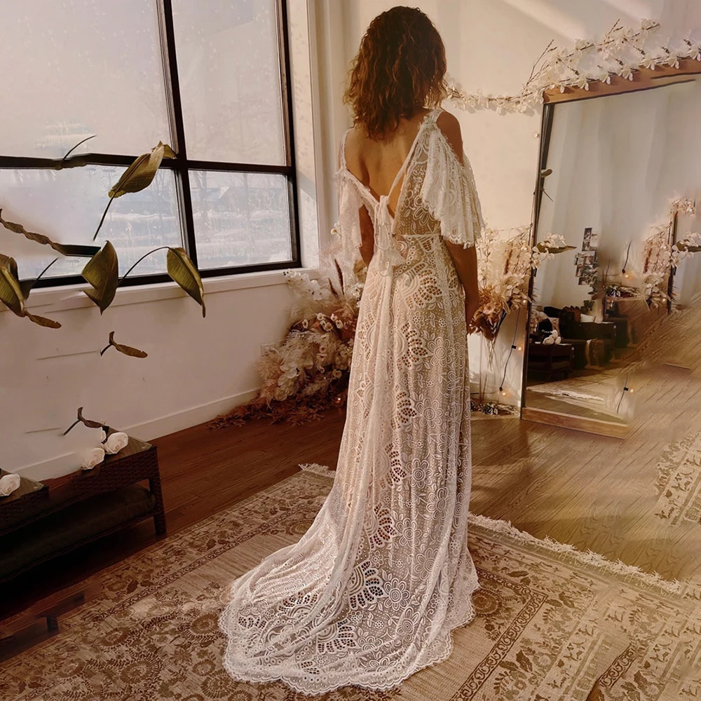 Short Flutter Sleeves Lace Sheath Wedding Dress Backless Customized Plus Size Open Back Sweep Train Rustic V Neck Bride Gown