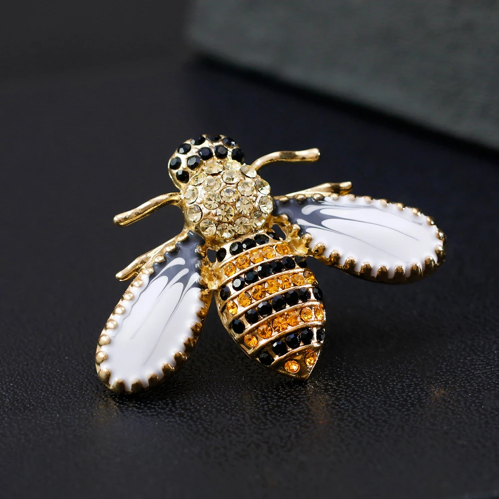 Rinhoo Delicate Little Bee Brooch Crystal Rhinestone Insect Ant Flying Bee Animal Honeybee Enamel Pins Broach Needle Badge Gifts