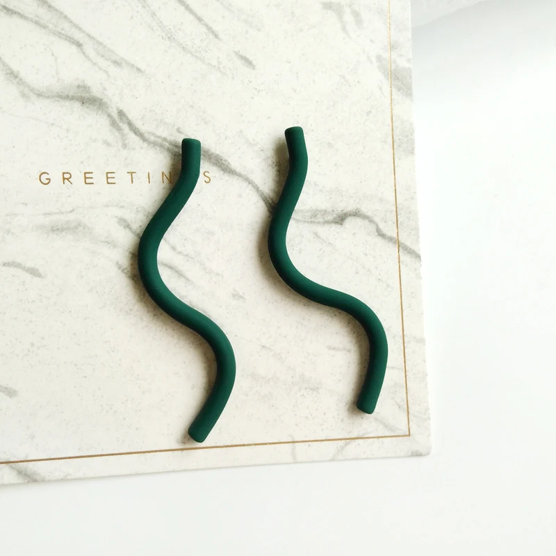 South Korean women earrings bending irregular shape earrings contracted geometric delicate earrings earrings for women