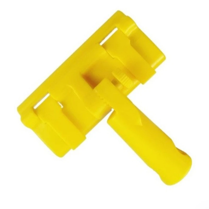 Drywall Skimming Blade Handle Adapter with a Quick-release Design Length 15cm/5.91 Inches Extension Bracket Plastic Drywall