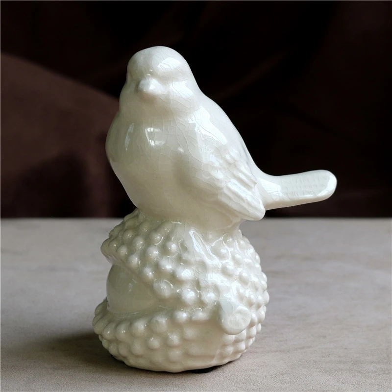 Crackle Glazed Porcelain Acorn Bird Figurine Ceramic Garden Birdie Miniature Hazelnut Ornament Room Decor Craft Accessories