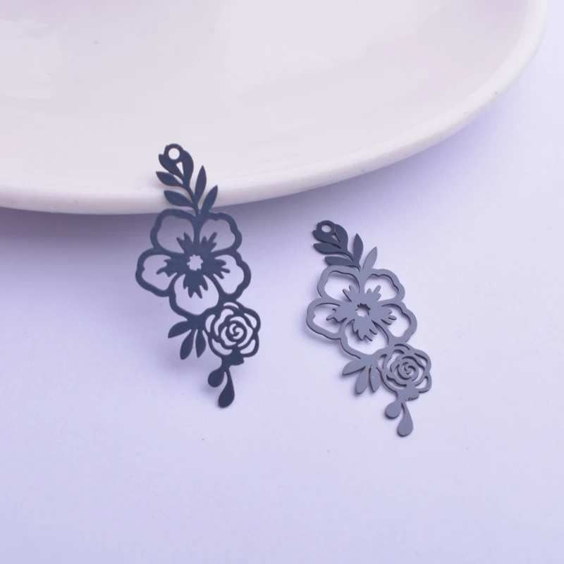 50 Stück AC11727 14,5*35mm Filigrane Lange Blumenanhänger DIY Ohrring Anhänger Hängender Schmuck Dekoration – Detail 10
