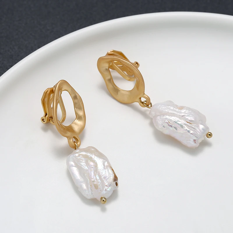 Natural Irregular Freshwater Pearl No Pierced Clip on Earrings Matte Gold Statement Ear Clips for Women Wedding Party Jewelry