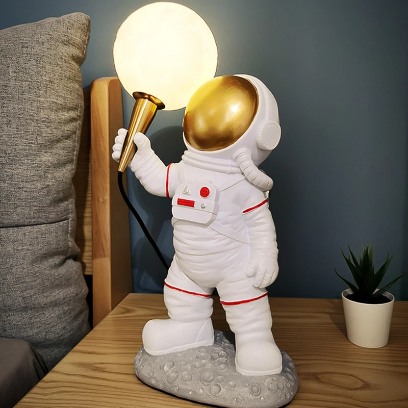 Astronaut Moon Wall Light Creative Space Table Lamp Resin Art Craft Decoration Statue Astronaut 3D Moon Night Light Home Decor