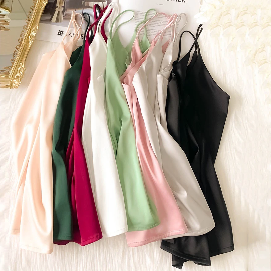 

Crop Top Women Summer Camis Silk Satin Halter Top Women Camisole Style Sexy Sleeveless Vest Slim White Tops Roupas Femin 2020