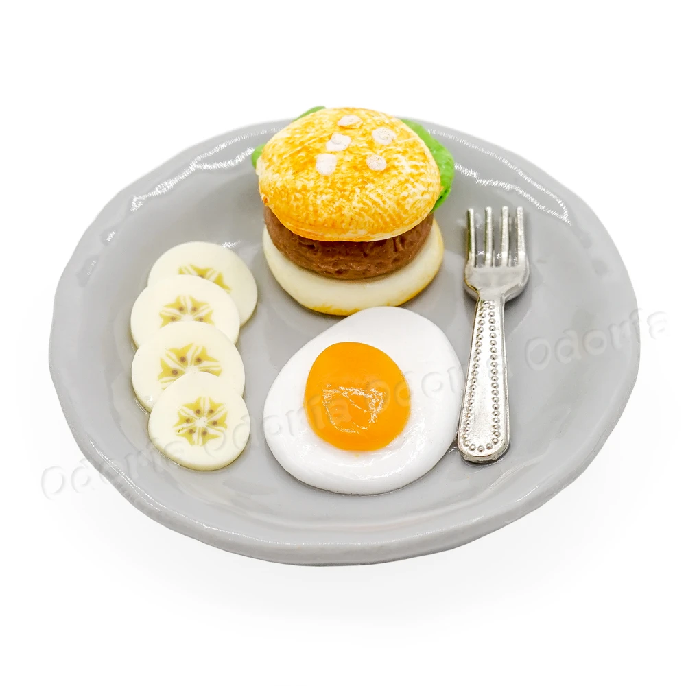 Odoria 1:12 Miniature Breakfast Set Hamburger Egg Banana on Ceramic Plate Mini Fake Food Dollhouse Accessories Kitchen Decor