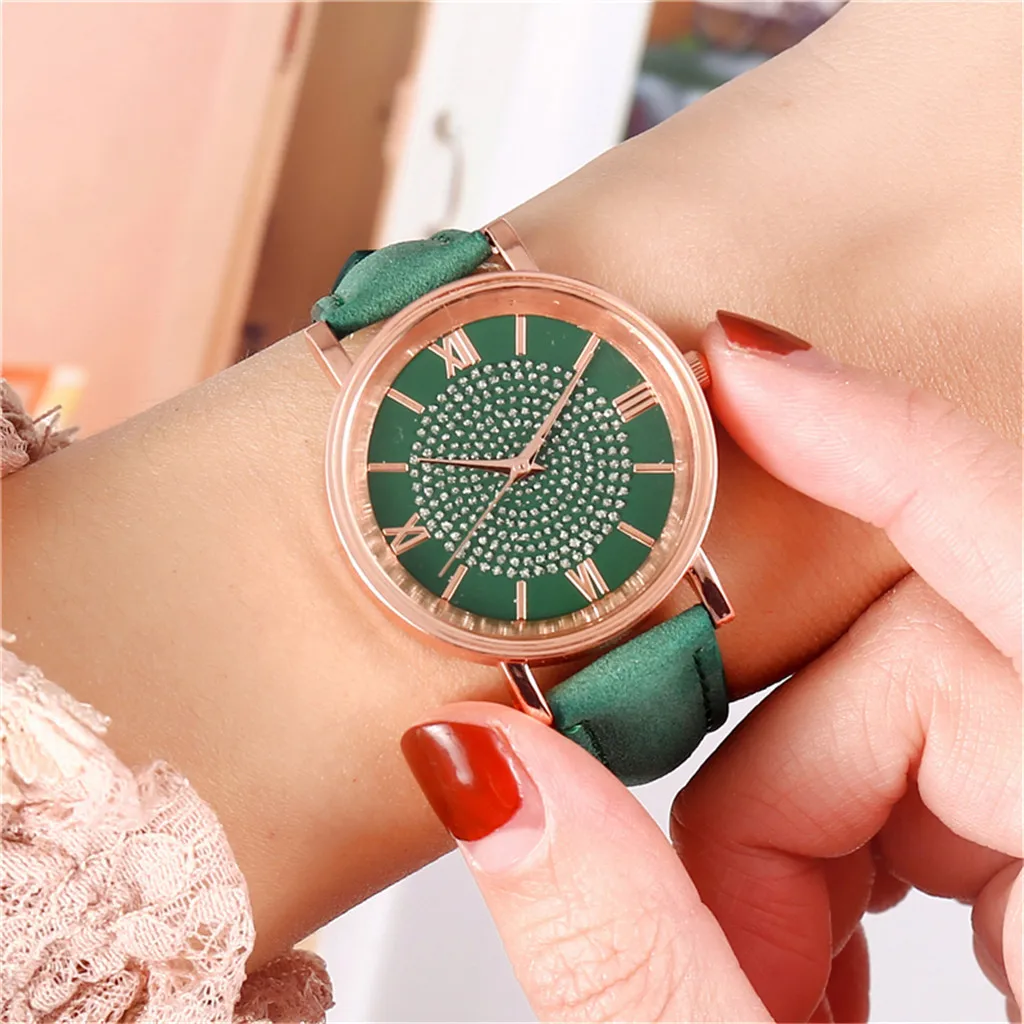 Pink Women Watches Classic Quartz Wrist Watch Rhombus Frosted Pu Leather Band Casual Watch Luxury Digital Relogio Feminino